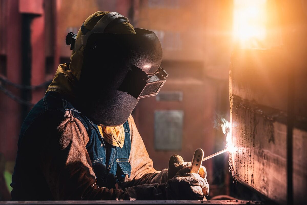 man doing stick welding N Sakarin Shutterstock 1